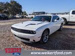 Dodge Challenger SXT RWD