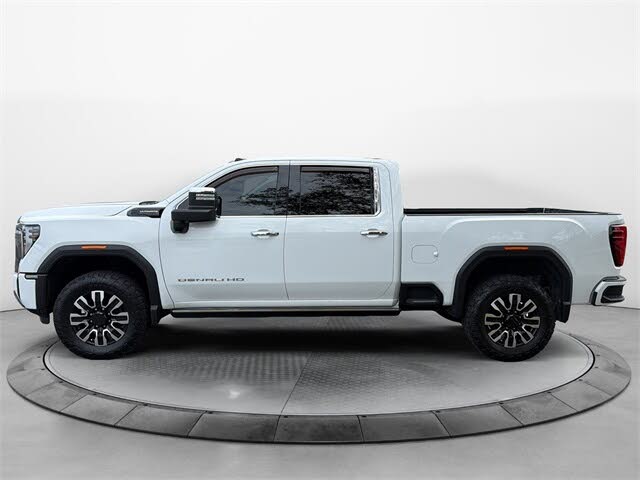 2024 GMC Sierra 2500HD Denali Ultimate Crew Cab 4WD