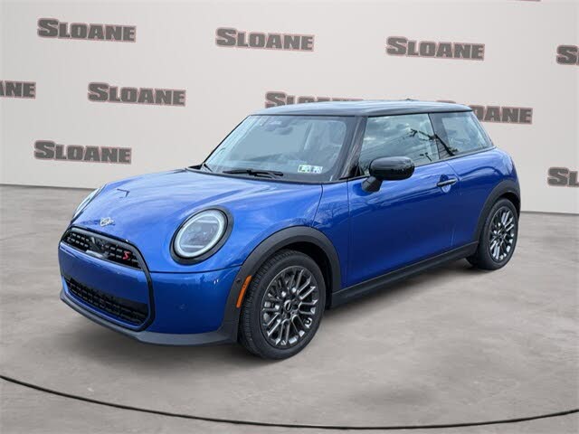 2025 MINI Cooper S Signature Trim 2-door Hatchback
