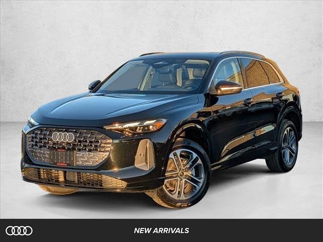 2025 Audi Q5 quattro Premium 40 TFSI