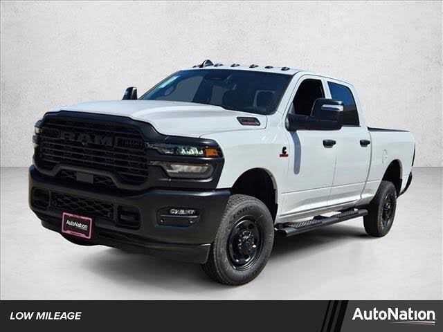 2025 RAM 2500 Tradesman Crew Cab 4WD
