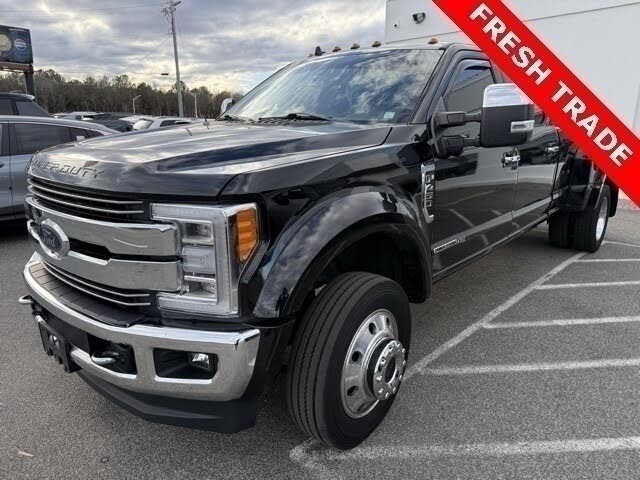 2019 Ford F-450 Super Duty Lariat Crew Cab LB DRW 4WD