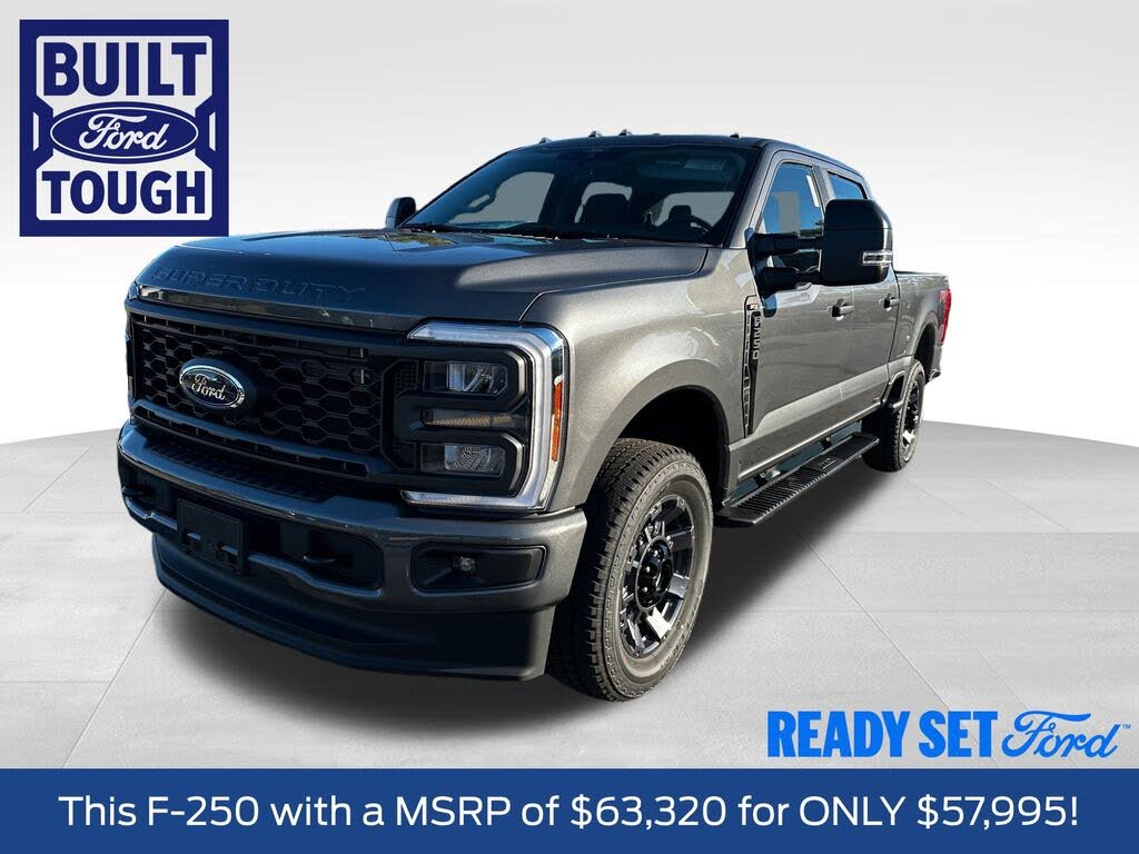 2026 Ford F-250 Super Duty XL Crew Cab 4WD