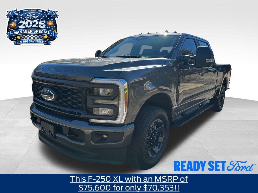 2026 Ford F-250 Super Duty XL Crew Cab 4WD