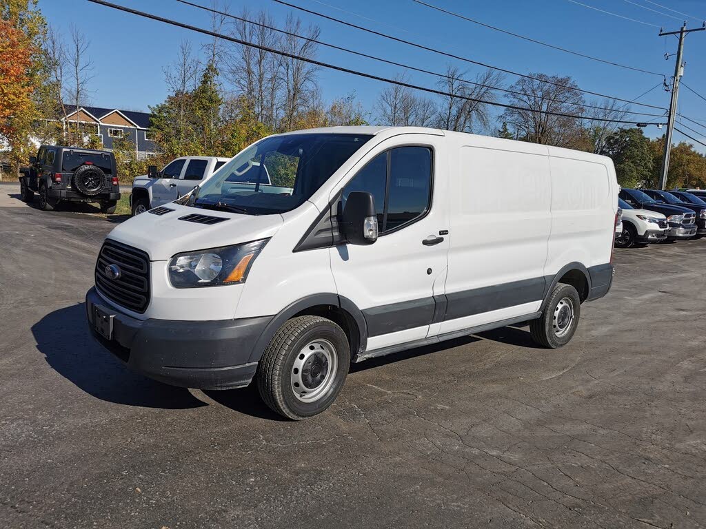 Ford Transit Cargo 250 3dr SWB Low Roof Cargo Van with 60/40 Passenger Side Doors 2017