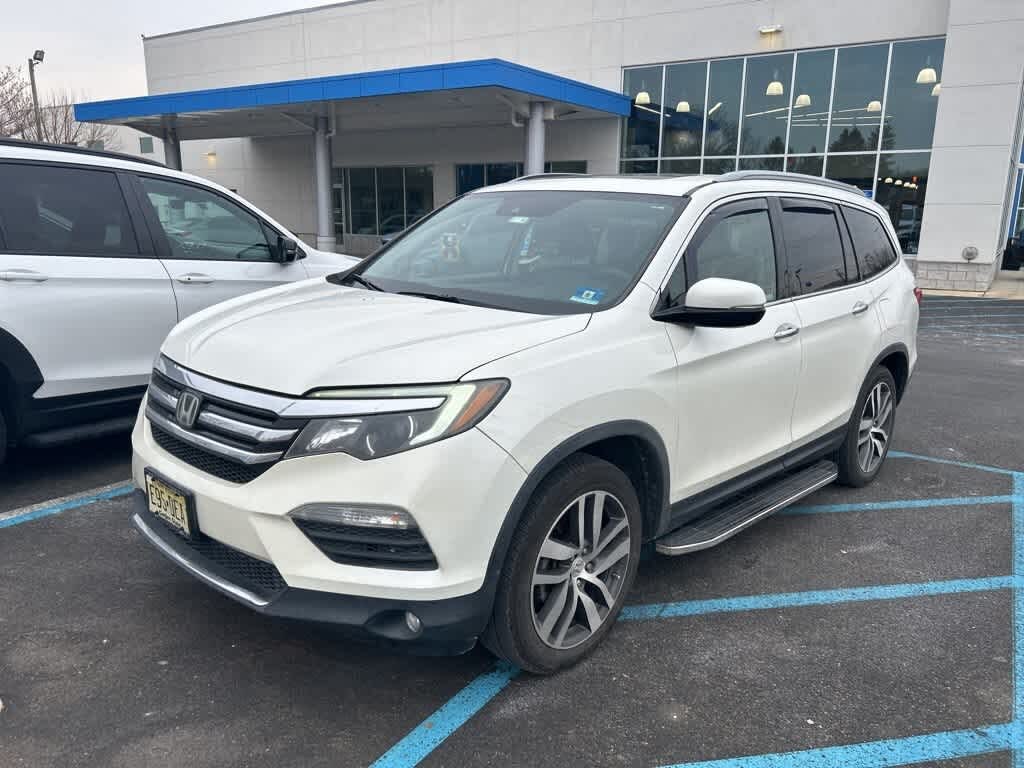 2018 Honda Pilot Touring AWD