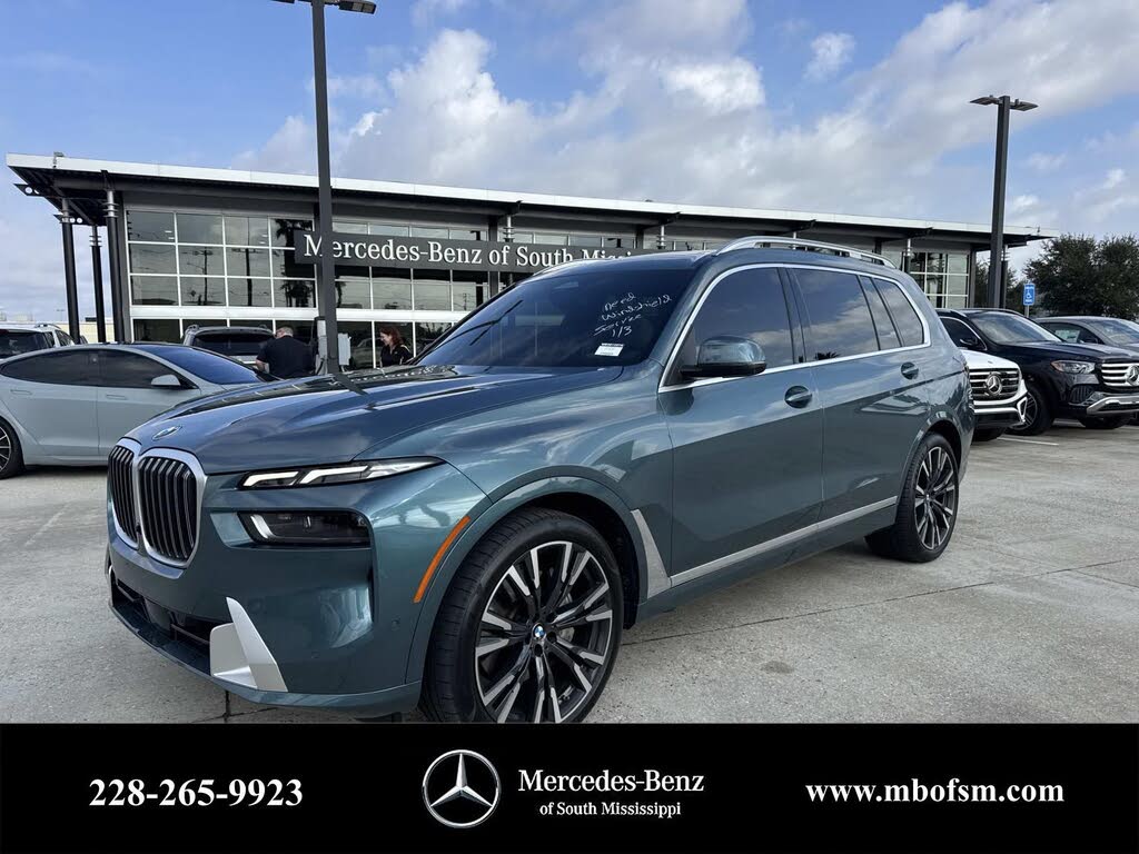 2025 BMW X7 xDrive40i AWD