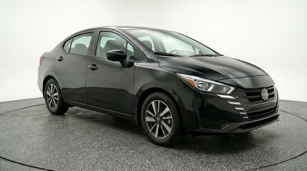 2025 Nissan Versa SV FWD