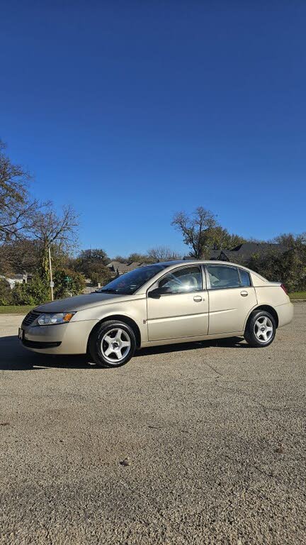 2005 Saturn ION 2
