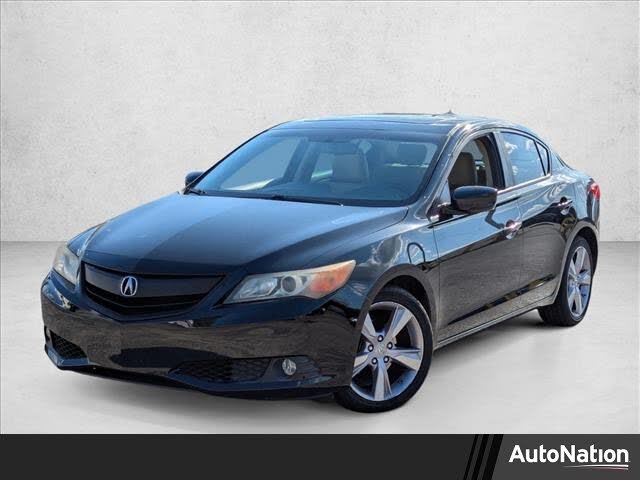 2013 Acura ILX 2.0L FWD with Premium Package