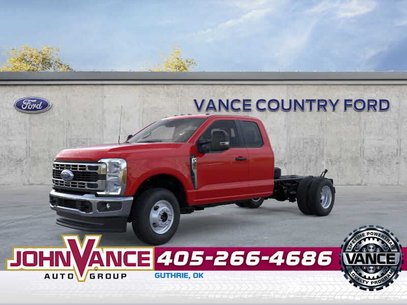 2025 Ford F-350 Super Duty Chassis