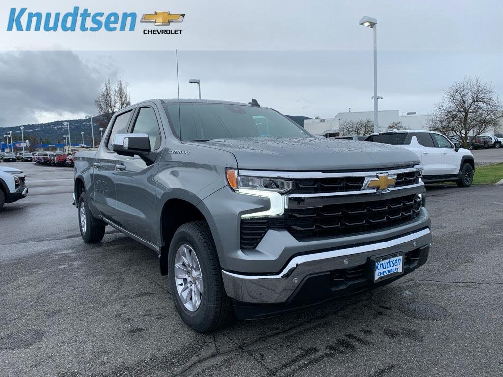 2026 Chevrolet Silverado 1500 LT Crew Cab 4WD