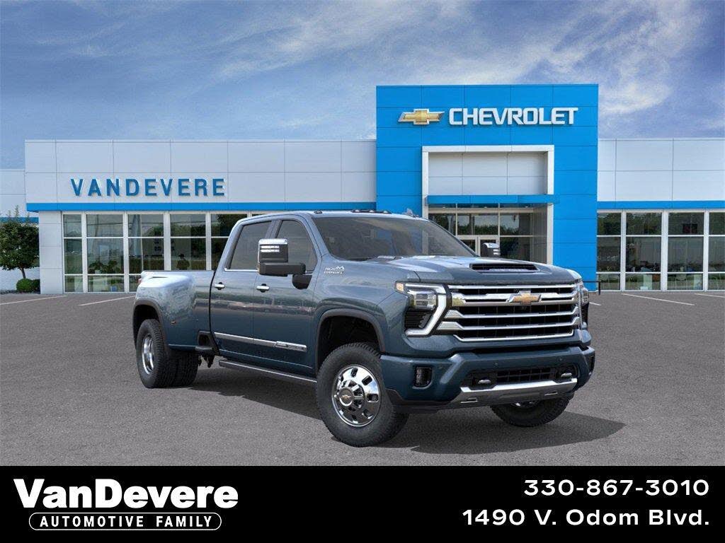 2026 Chevrolet Silverado 3500HD High Country Crew Cab LB DRW 4WD