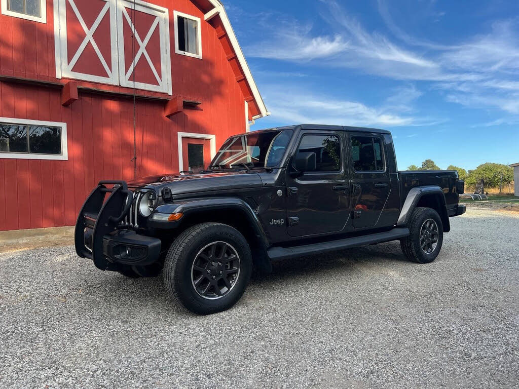 2020 Jeep Gladiator Overland Crew Cab 4WD