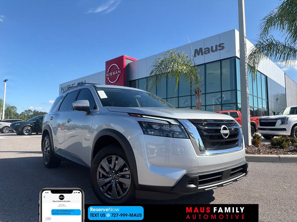 2025 Nissan Pathfinder SV FWD