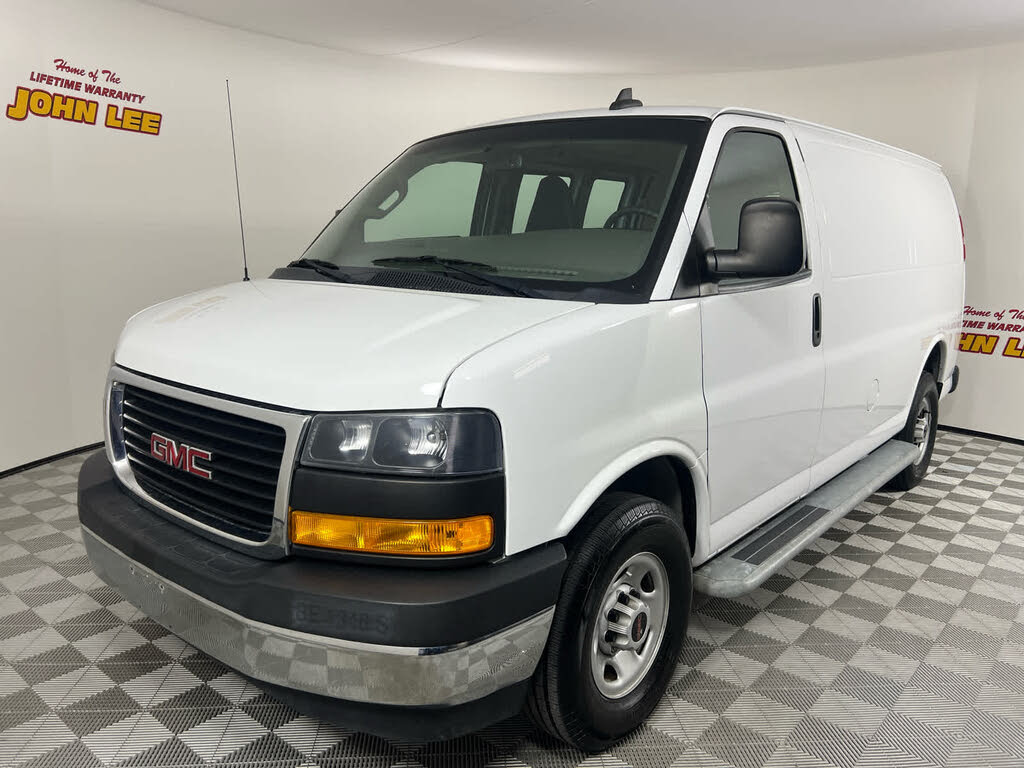 2022 GMC Savana Cargo 2500 RWD