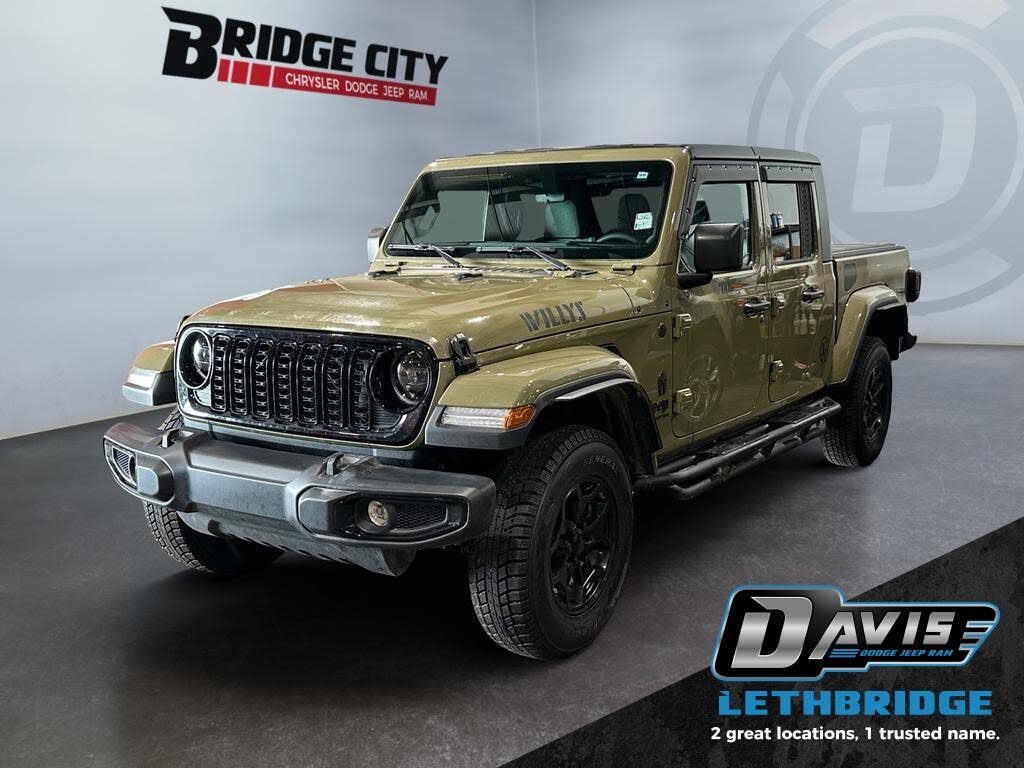 2025 Jeep Gladiator Sport S Crew Cab 4WD