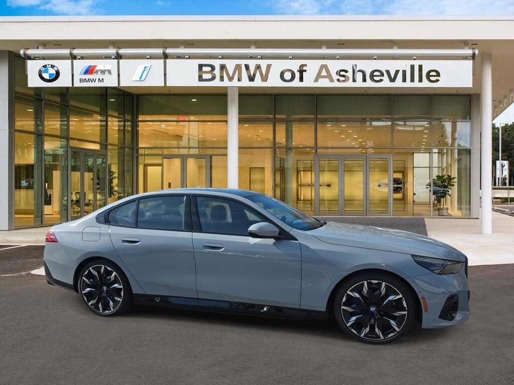 2026 BMW 5 Series 550e xDrive