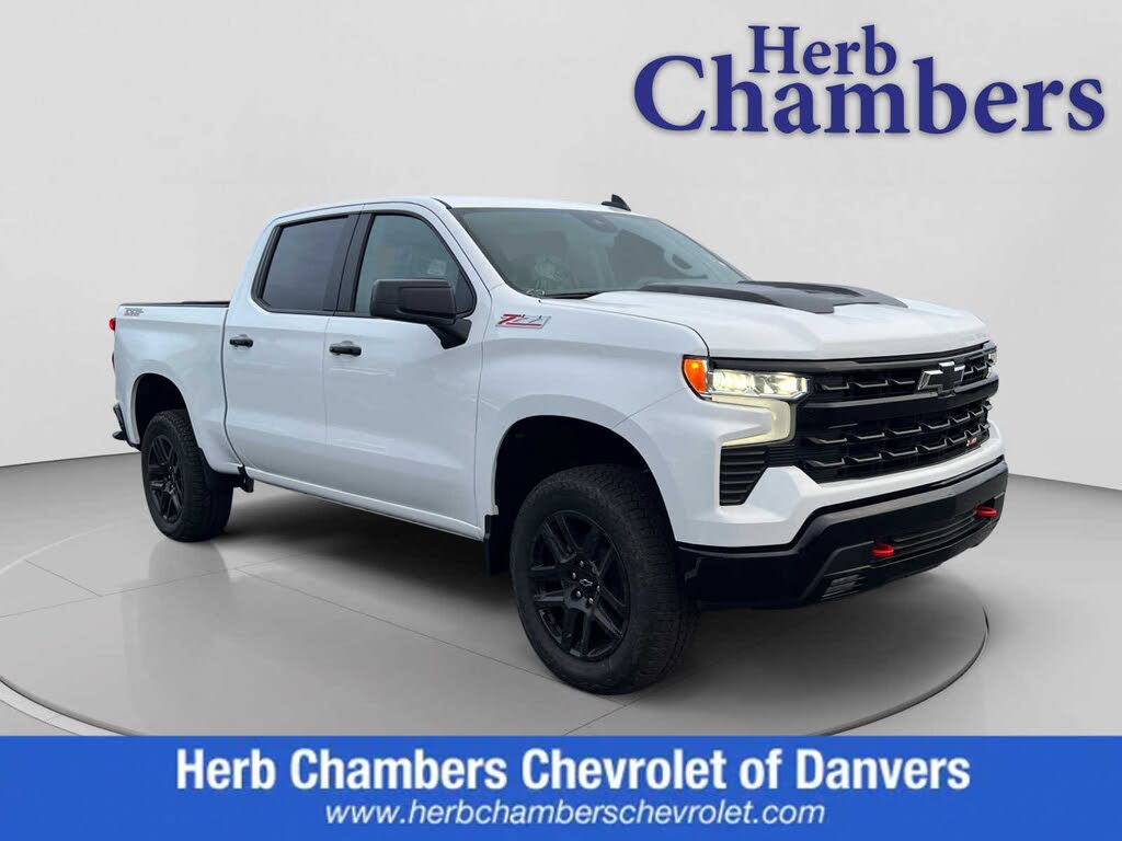 2026 Chevrolet Silverado 1500 LT Trail Boss Crew Cab 4WD