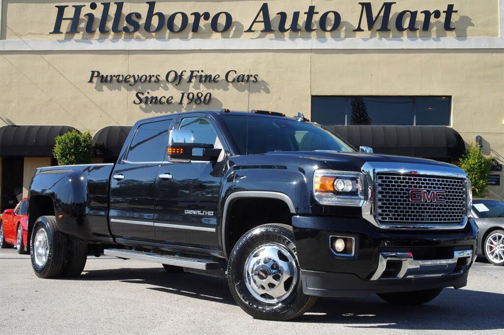 2016 GMC Sierra 3500HD Denali Crew Cab LB DRW 4WD