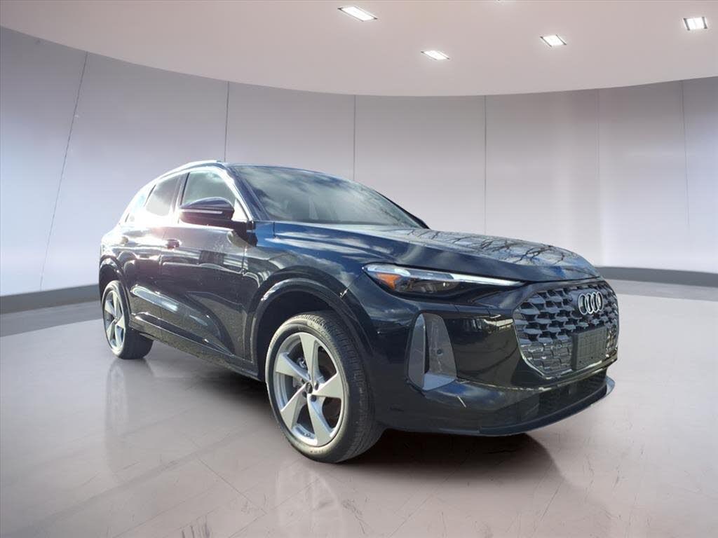 2025 Audi Q5 quattro Premium Plus 40 TFSI