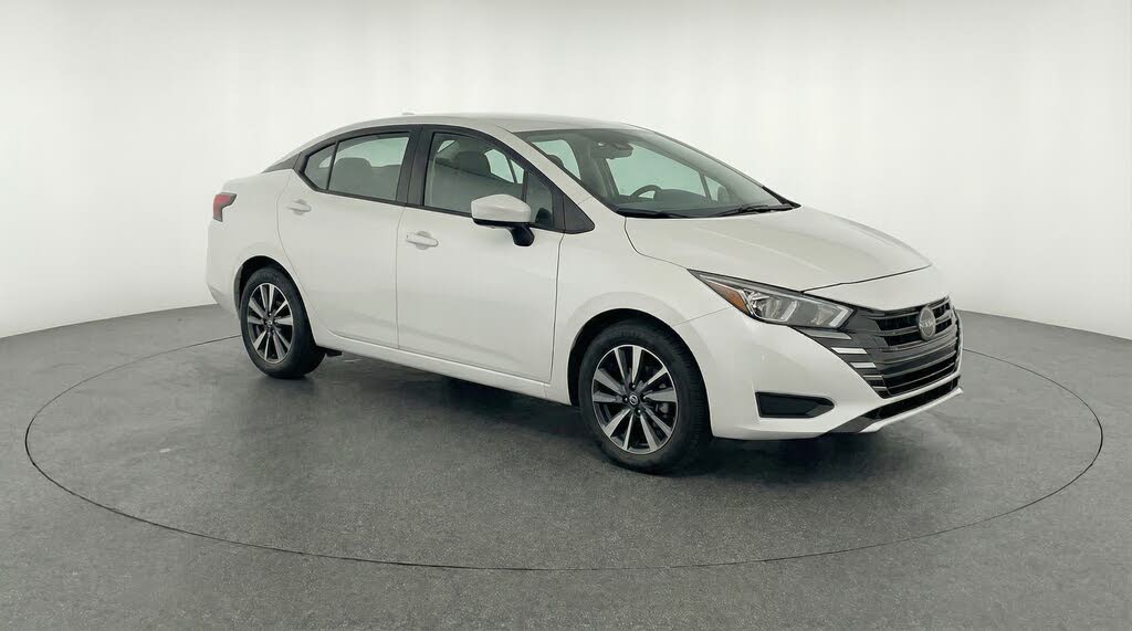 2025 Nissan Versa SV FWD