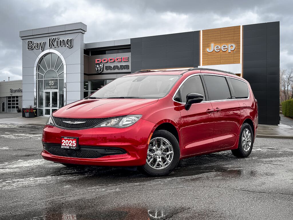 2025 Chrysler Grand Caravan SXT FWD