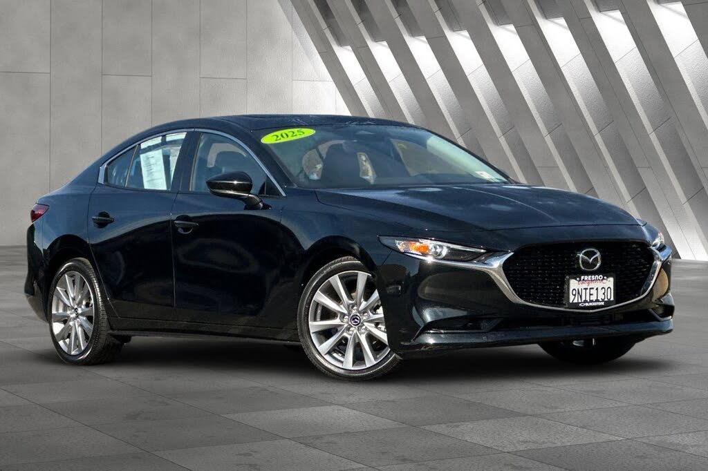 2025 Mazda MAZDA3 2.5 S Preferred Sedan FWD
