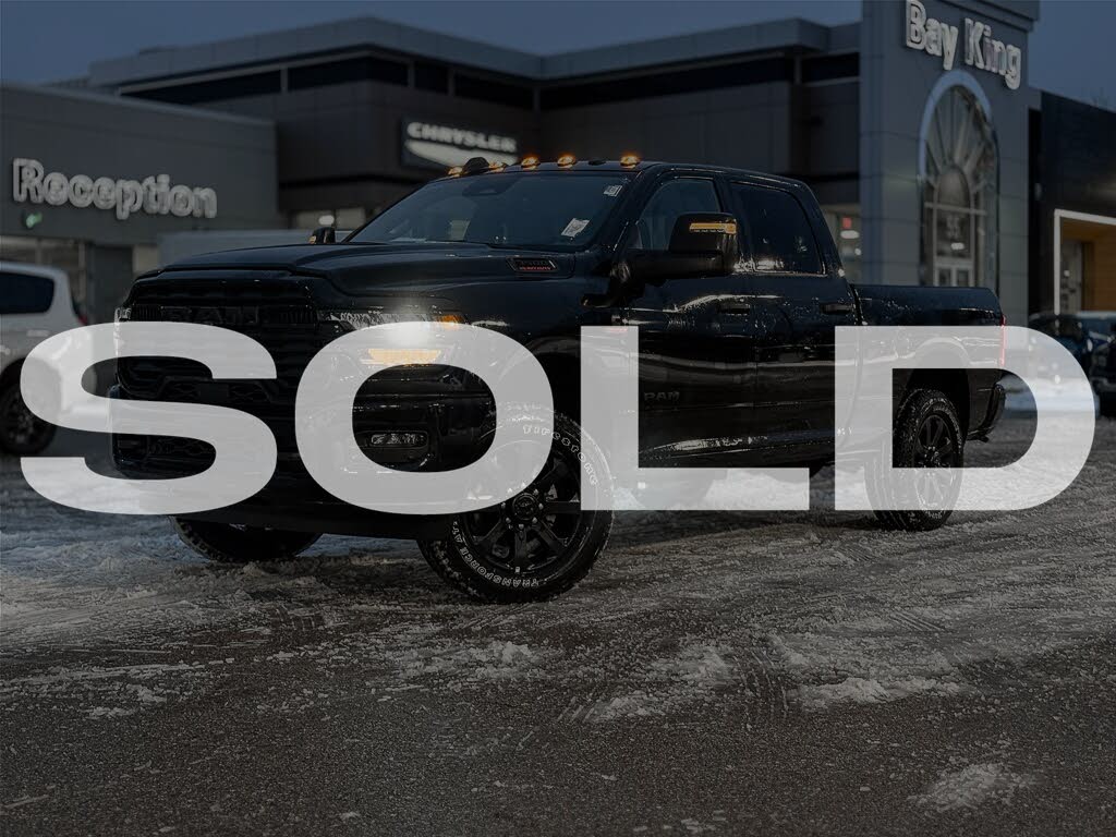 RAM 3500 Big Horn Crew Cab 4WD 2025