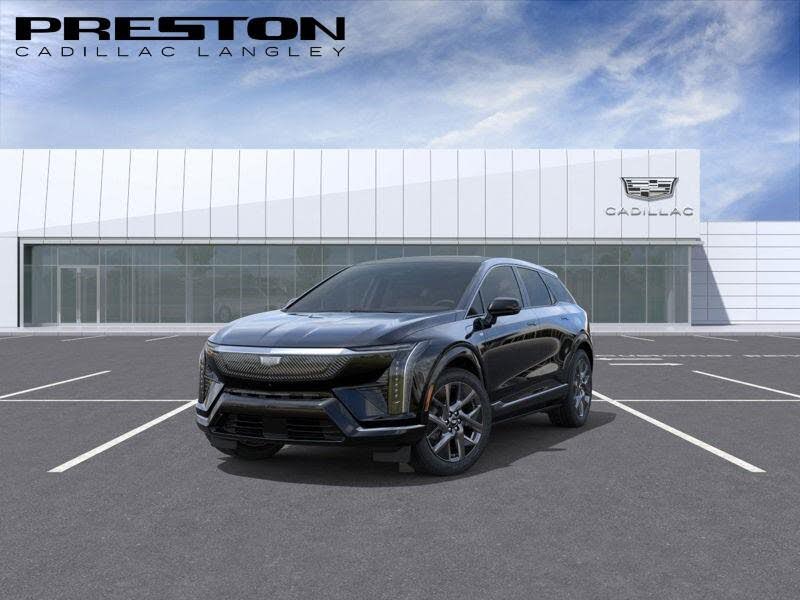 2026 Cadillac OPTIQ Luxury RWD