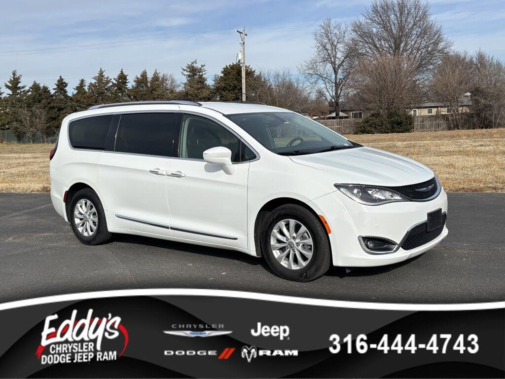 2019 Chrysler Pacifica Touring L FWD