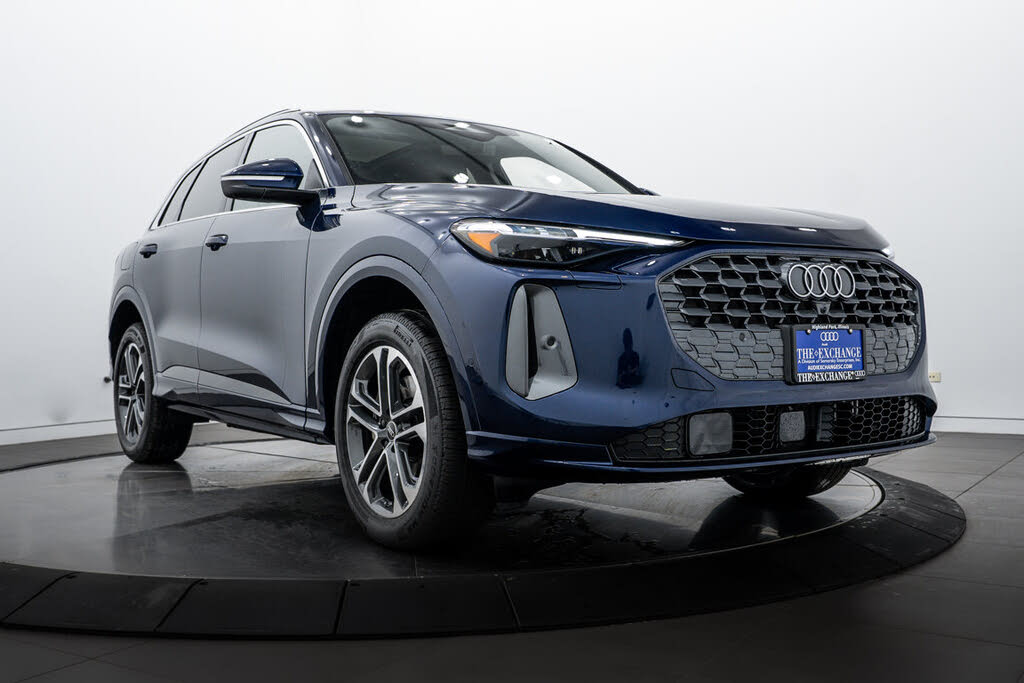 2025 Audi Q5 quattro Premium Plus 40 TFSI