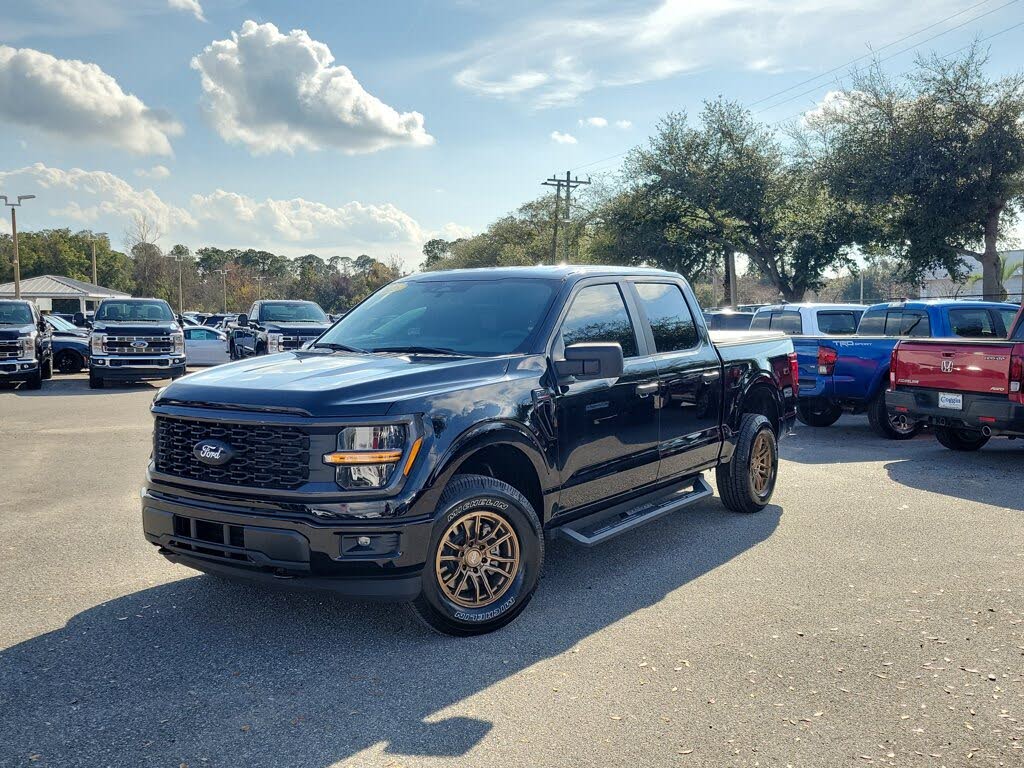 2025 Ford F-150 STX 4dr SuperCrew 4WD