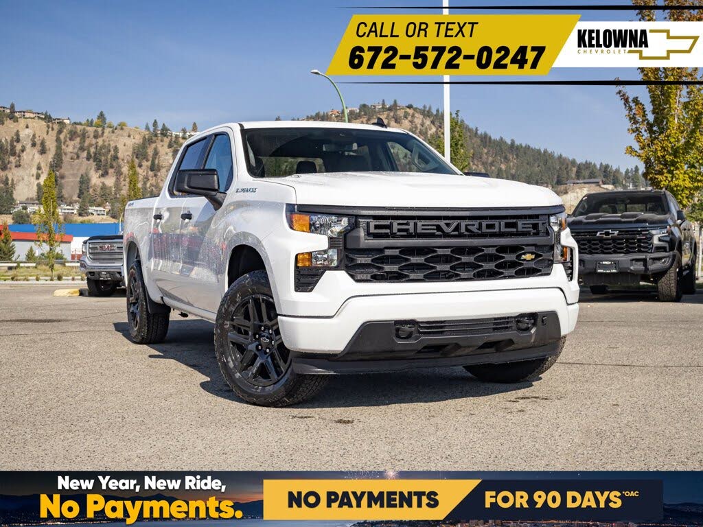 Chevrolet Silverado 1500 Custom Crew Cab 4WD 2026