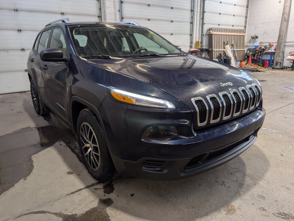 2015 Jeep Cherokee Sport FWD