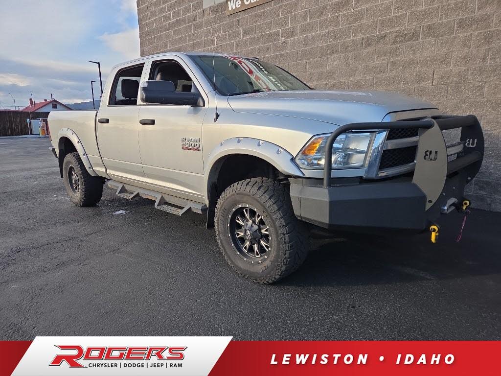 2015 RAM 2500 Tradesman Crew Cab 4WD
