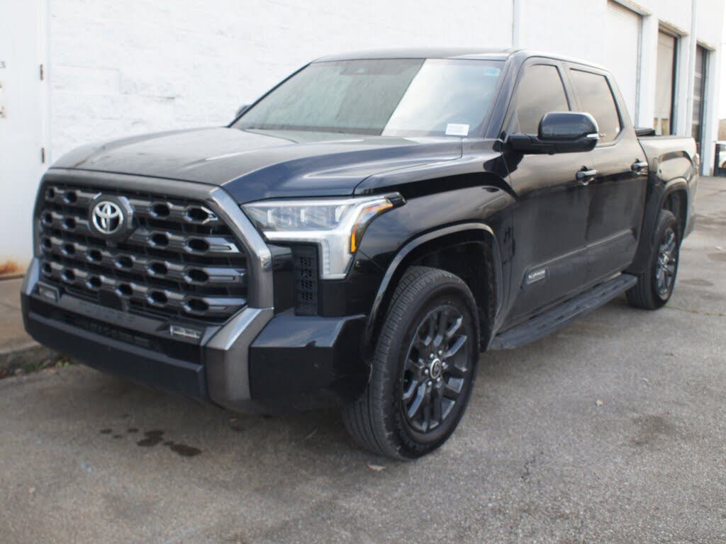 2022 Toyota Tundra Platinum CrewMax Cab 4WD