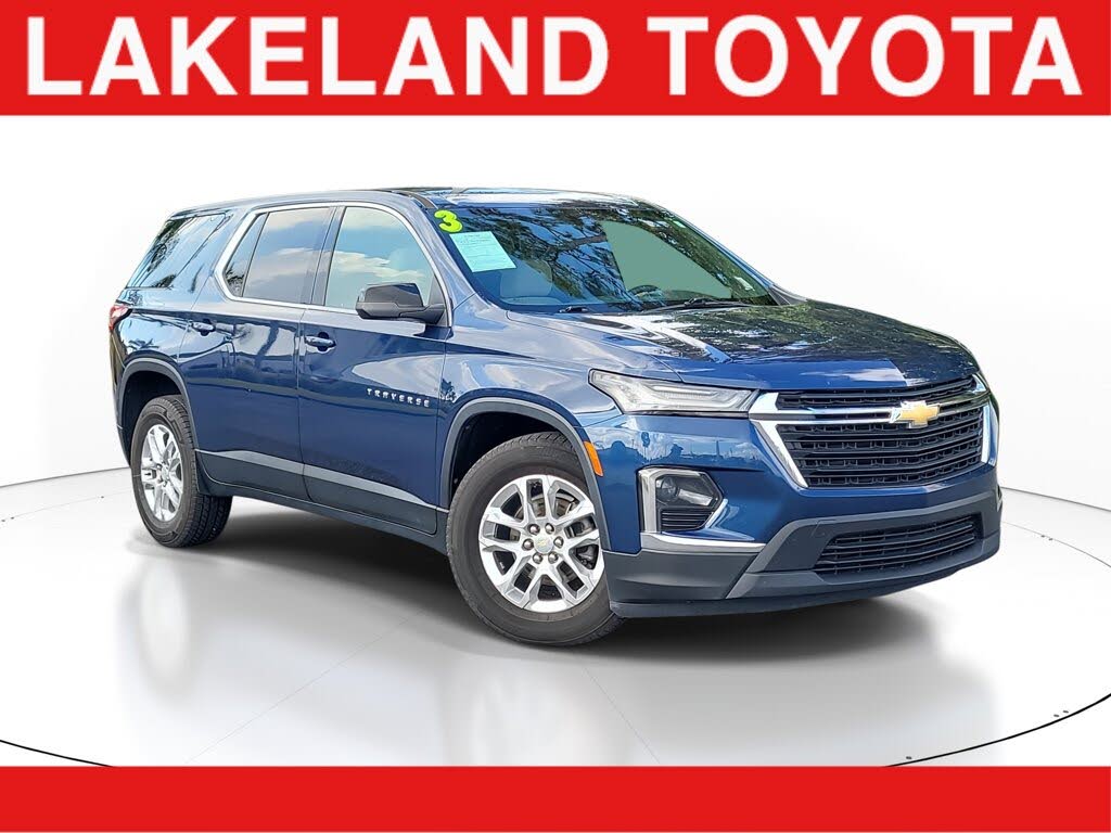 2023 Chevrolet Traverse LS FWD