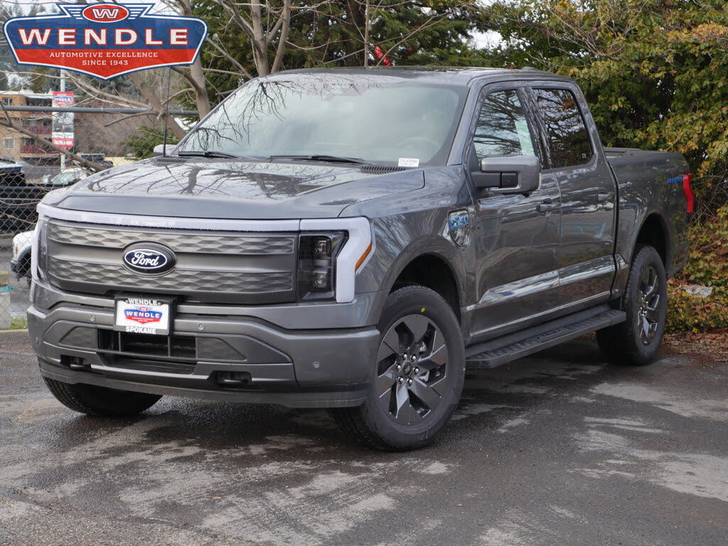 2025 Ford F-150 Lightning Lariat SuperCrew AWD