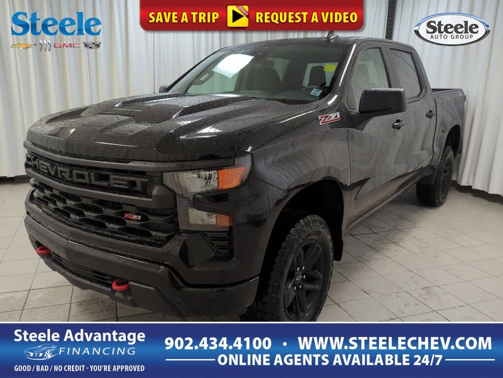 Chevrolet Silverado 1500 Custom Trail Boss Crew Cab 4WD 2026