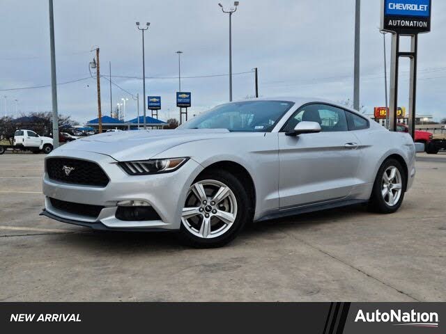 2015 Ford Mustang EcoBoost Coupe RWD