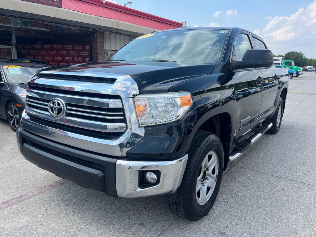 2017 Toyota Tundra SR5 CrewMax 4.6L