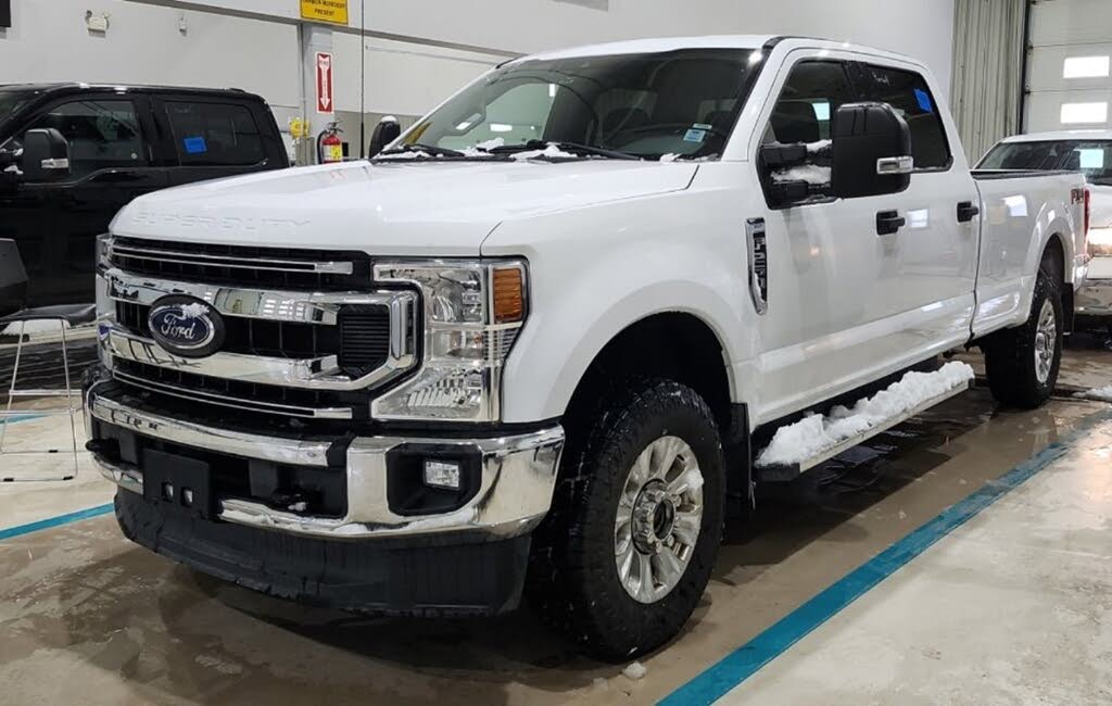 2022 Ford F-250 Super Duty XLT Crew Cab LB 4WD