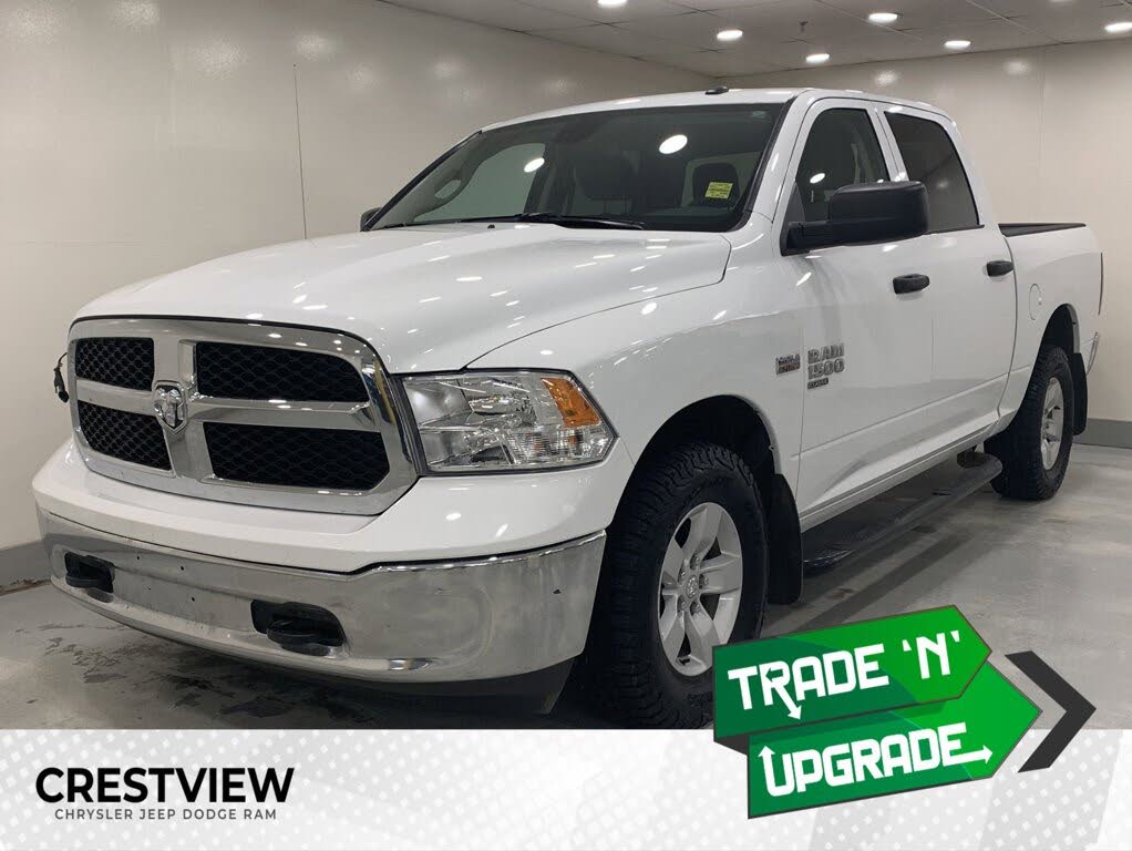2023 RAM 1500 Classic SLT Crew Cab 4WD