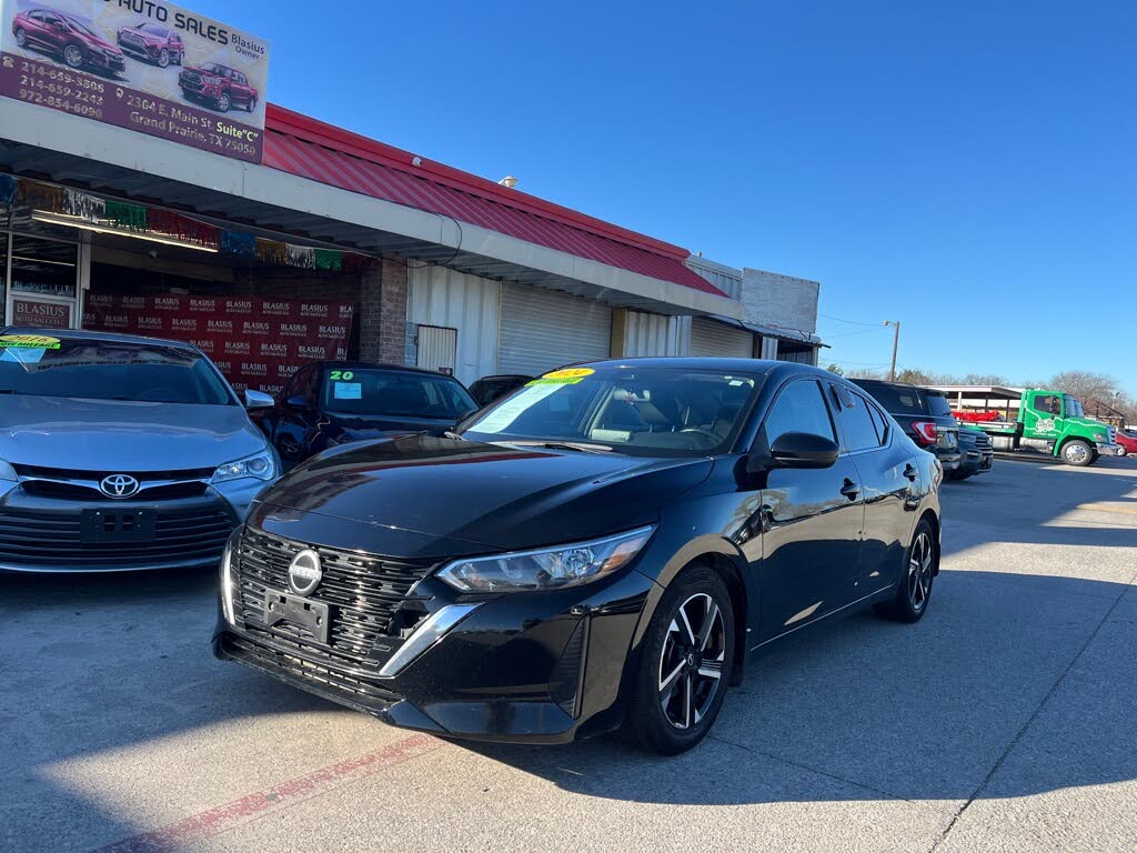 2024 Nissan Sentra SV FWD