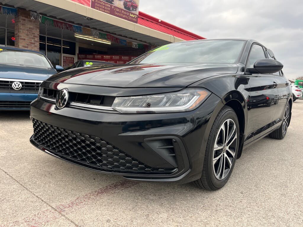 2025 Volkswagen Jetta Sport FWD