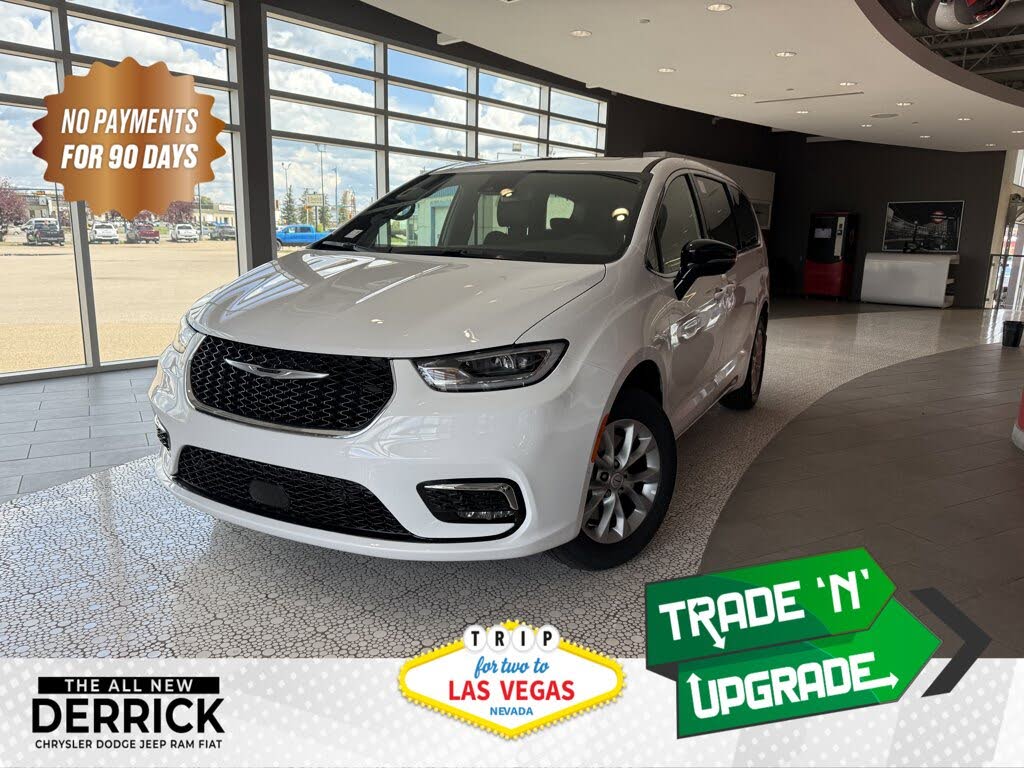 Chrysler Pacifica Select AWD 2025