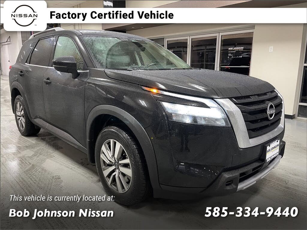 2025 Nissan Pathfinder SL 4WD