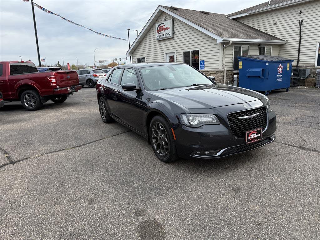 2018 Chrysler 300 S AWD