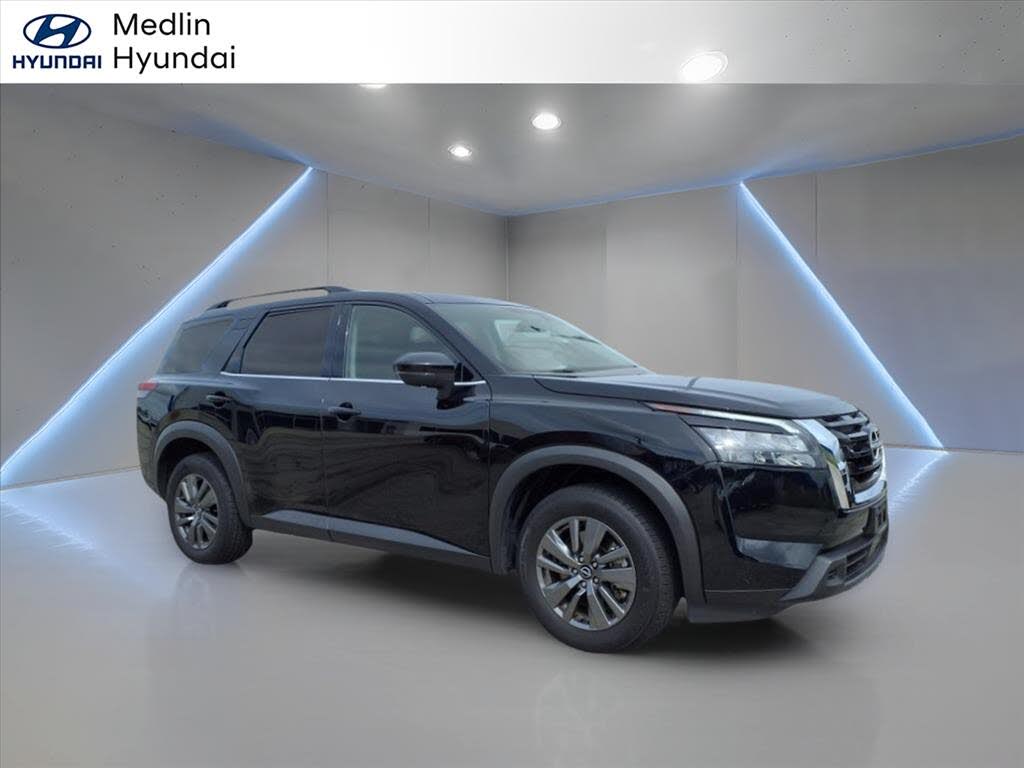 2024 Nissan Pathfinder SV 4WD